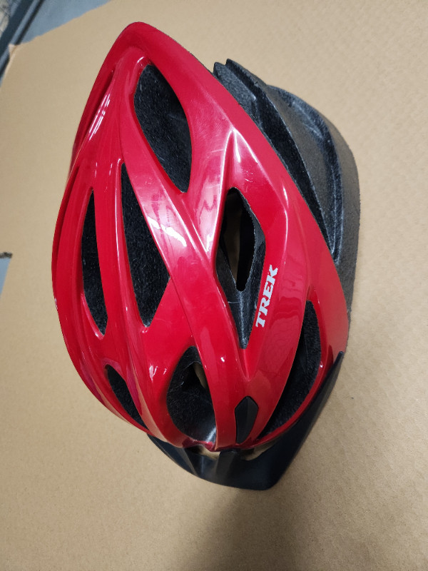 Trek Bike Helmet, Red in Other in City of Toronto - Image 3