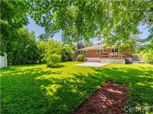BEAUTIFUL HOUSE FOR SALE DETACHED BUNGALOW DORVAL GREAT VALUE !!