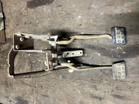 shifters /clutch pedals /diffs /trannys auto