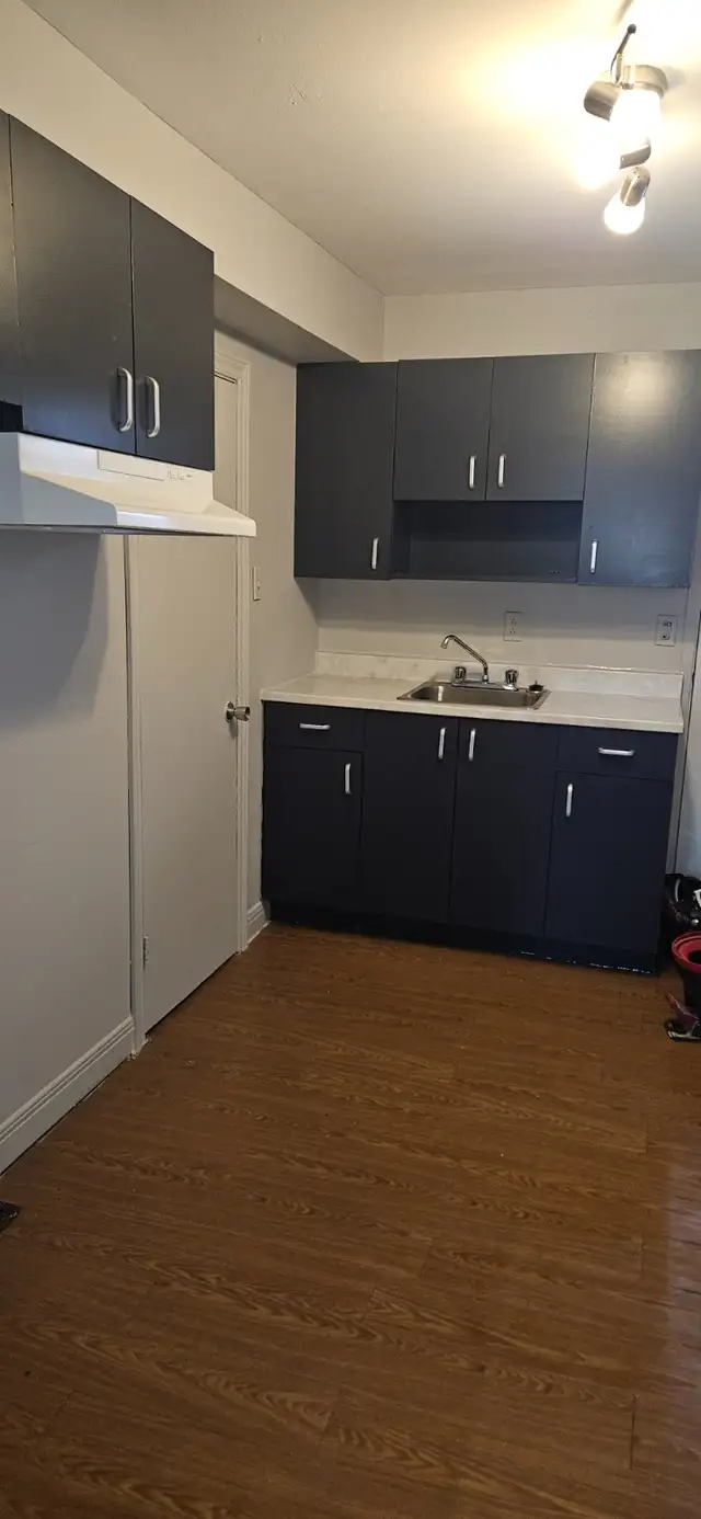 2 1/2 à louer à Magog