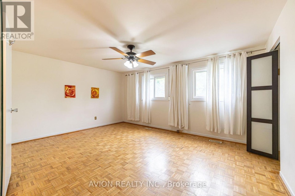 3 Bedrooms + Private Living Room - Shared Kitchen - $2800 2