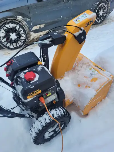 Souffleuse Cub Cadet, View more