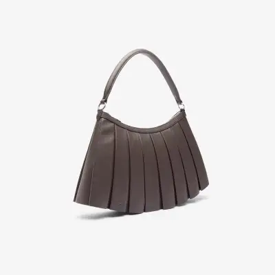 NEW Lacoste Unisex Large Lenglen Leather bag - new collection, View more