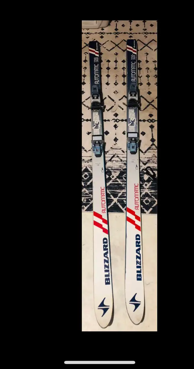skis 328  blizzard pair in Ski in Delta/Surrey/Langley - Image 2