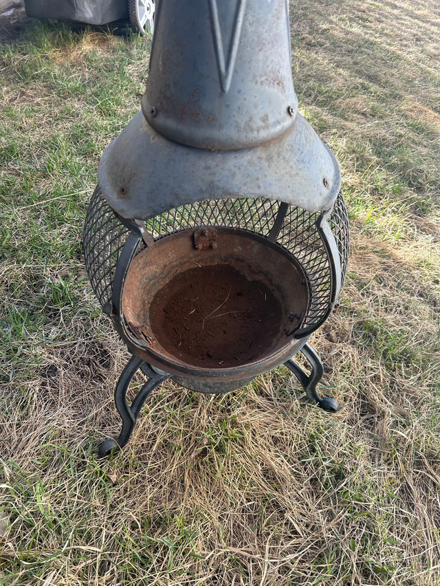 Small fire pit  in BBQs & Outdoor Cooking in Calgary - Image 2