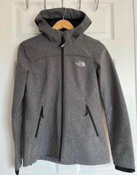 North Face Women Small used but still new