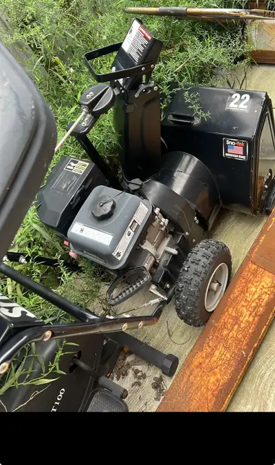snow blower like new, View more