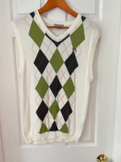 Men's Argyle Sweater Vest, by Le Chateau, Size small, View more