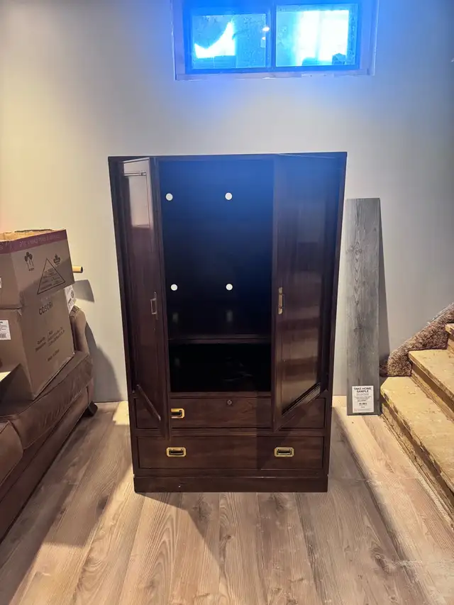 entertainment center62863280377218124