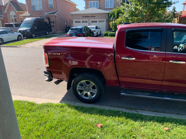 For Sale: Fiberglass Tonneau Cover in Cars & Trucks in Mississauga / Peel Region