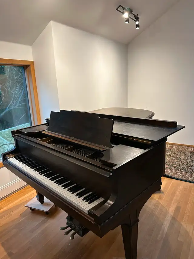 Free nordheimer baby grand piano. Used but good condition. in Pianos & Keyboards in Sunshine Coast - Image 3