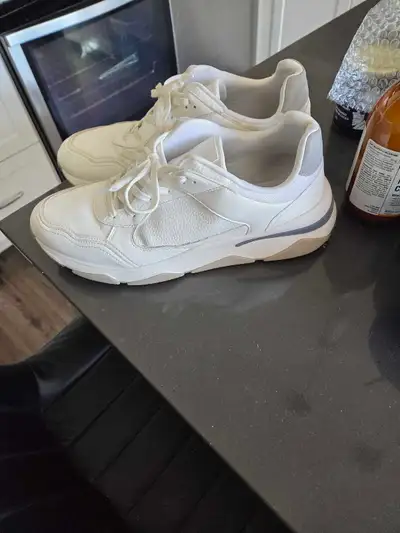 Mens white shoes Size 12, Supremely comfortable!!, View more