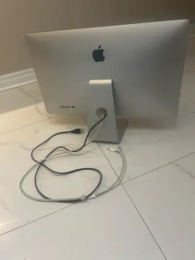 Apple 27" iMac, View more