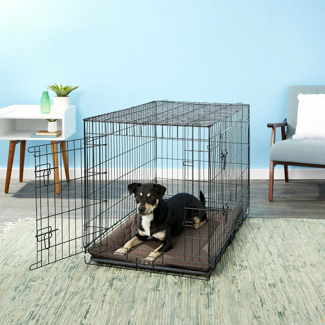 Cage en métal pour chien à deux portes/Two door metal dog crate dans Accessoires  à Ville de Montréal