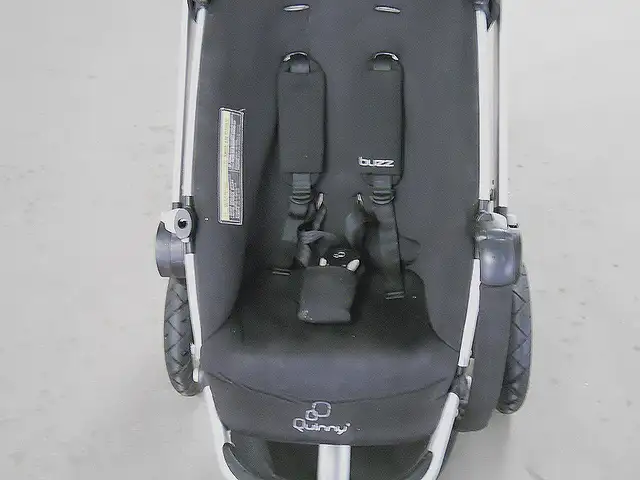 Quinny Foldable Dutch Child Stroller Jogger 12" Wheel in Strollers, Carriers & Car Seats in City of Toronto - Image 4