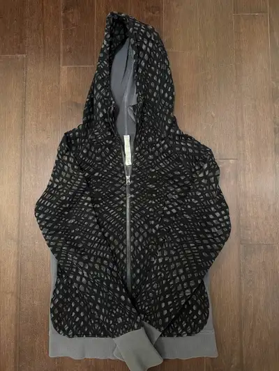 Lululemon Hoodie Size 8, View more