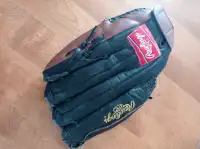 Rawlings 14" Baseball Glove  Right Hand