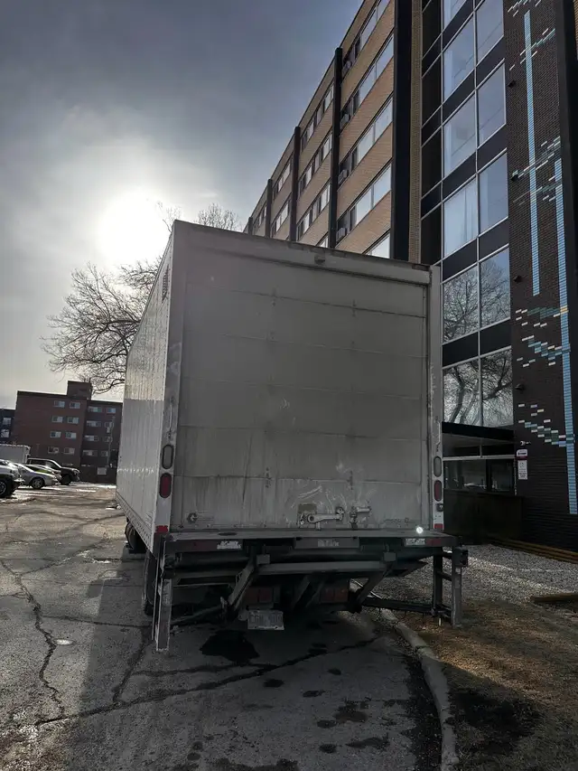 Moving Winnipeg in Moving & Storage in Winnipeg - Image 4