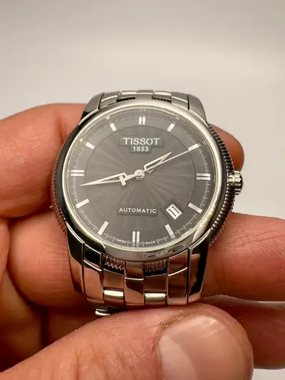Hello everyone! The watch used, however overall excellent condition! Last year fully serviced all wo...