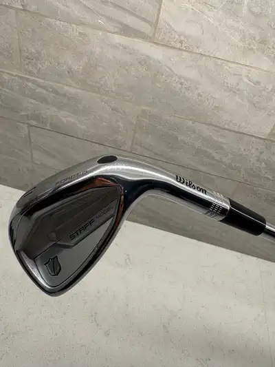 Wilson Staff Iron Set 4-P RH Stiff, View more