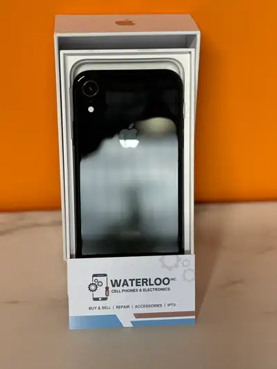 iPhone XR 64gb (Store Warranty), View more