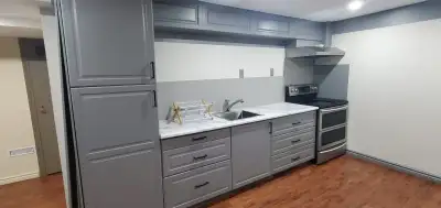 2 BD Basement Apartment for rent near Square One Mississauga