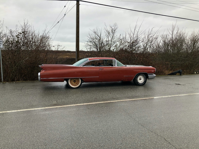 1960 Cadillac 2 door hardtop in Classic Cars in Kelowna - Image 2