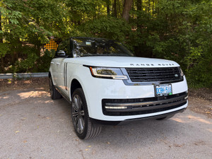 2023 Land Rover Range Rover SE