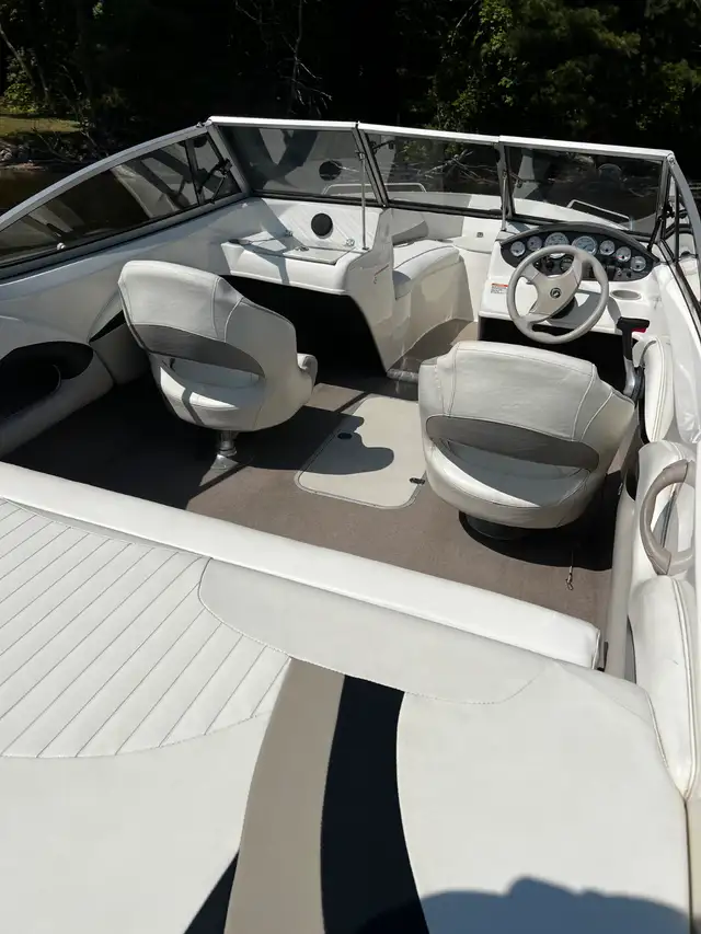 2013 Stingray 195LX in Other in Muskoka - Image 8