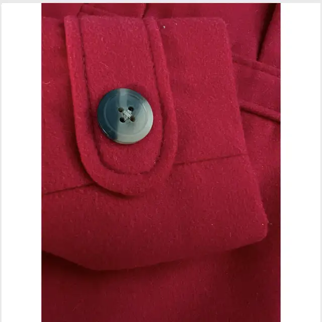 tomatoe red pea coat girl size 4T in Kids & Youth in Ottawa - Image 7