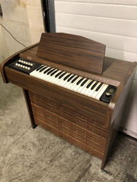 Small Vintage Organ Piano