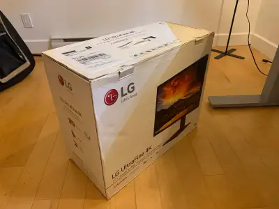 LG ultrafine 4K 21.5in 22MD4KA, View more