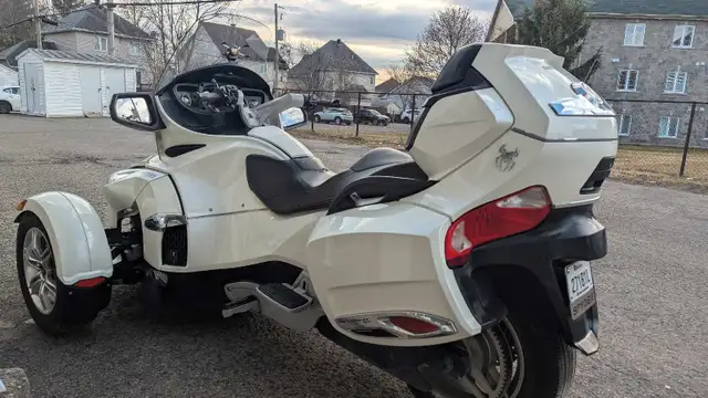 Can am Spyder RT Limited in Touring in Laurentides - Image 4