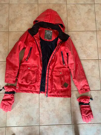 Manteau hiver pour jeune femme avec gants assortis, View more
