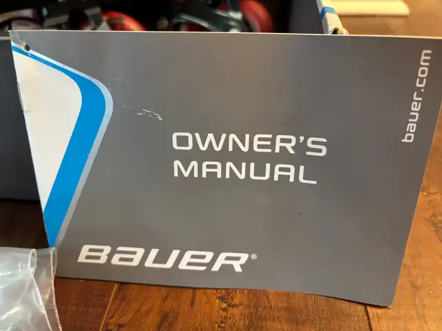 Bauer XR1 Inline Skates in Skates & Blades in Hamilton - Image 6