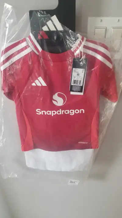 Manchester united kit for kids, View more