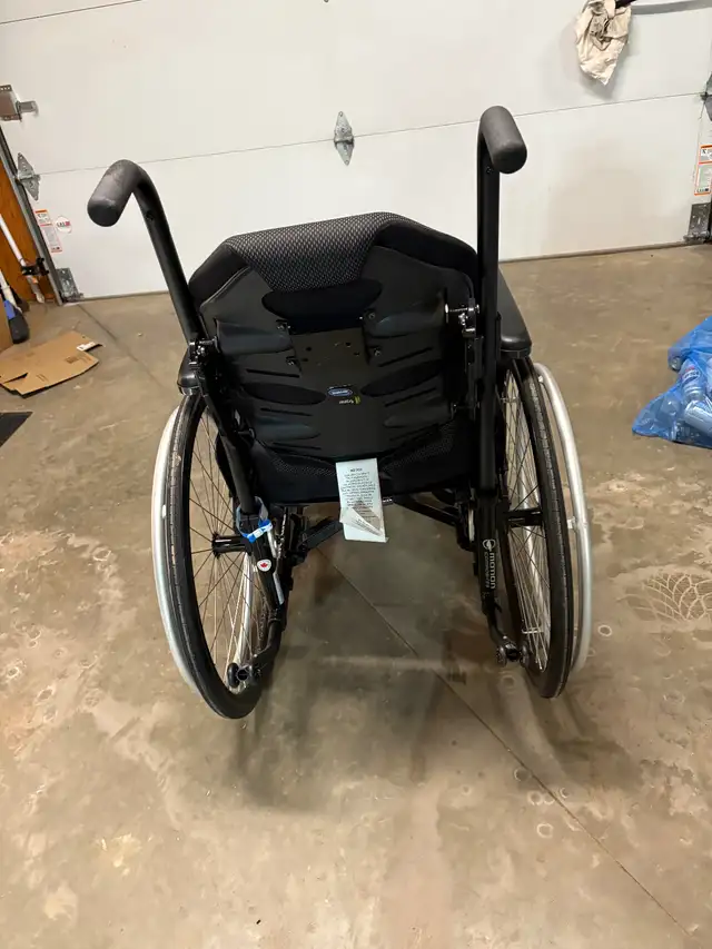 Wheelchair for sale in Health & Special Needs in Charlottetown - Image 5