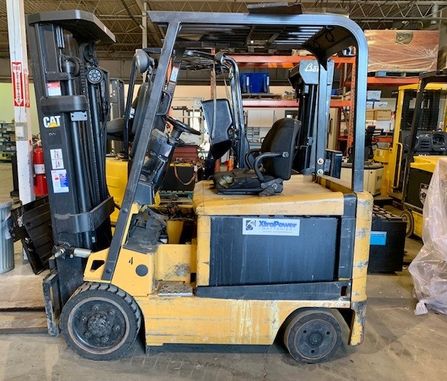 CATERPILLAR Model EC25KE 4 WHEEL ELECTRIC CUSHION TIRE FORKLIFT Heavy Equipment Calgary Kijiji
