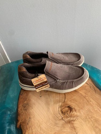 New .Skechers Mens Relaxed Fit- Moccasin,size 7