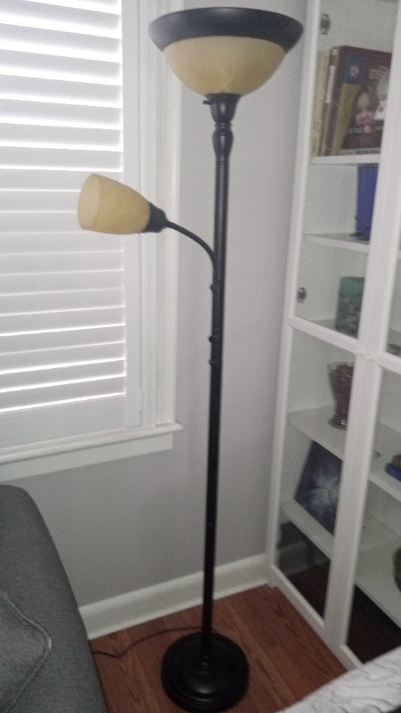 "BRAND NEW FLOOR LAMP WITH READING LIGHT" in Indoor Lighting & Fans in Hamilton - Image 4