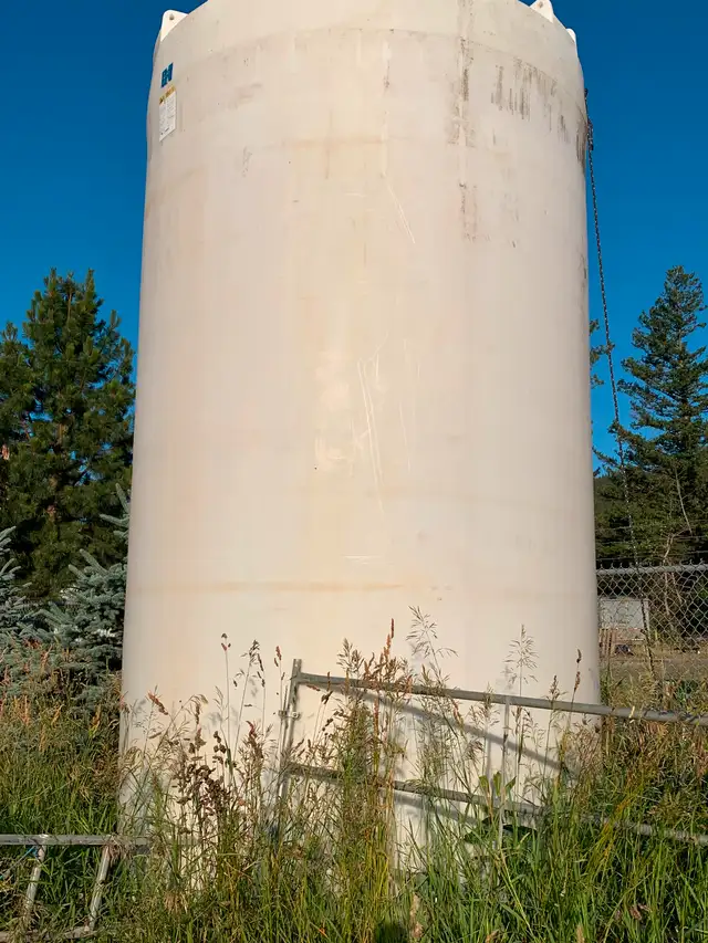 Water tank62863265933699122