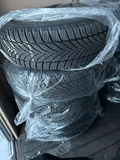 Winter tires-Goodyear 225/65R17 with rims South Etobicoke