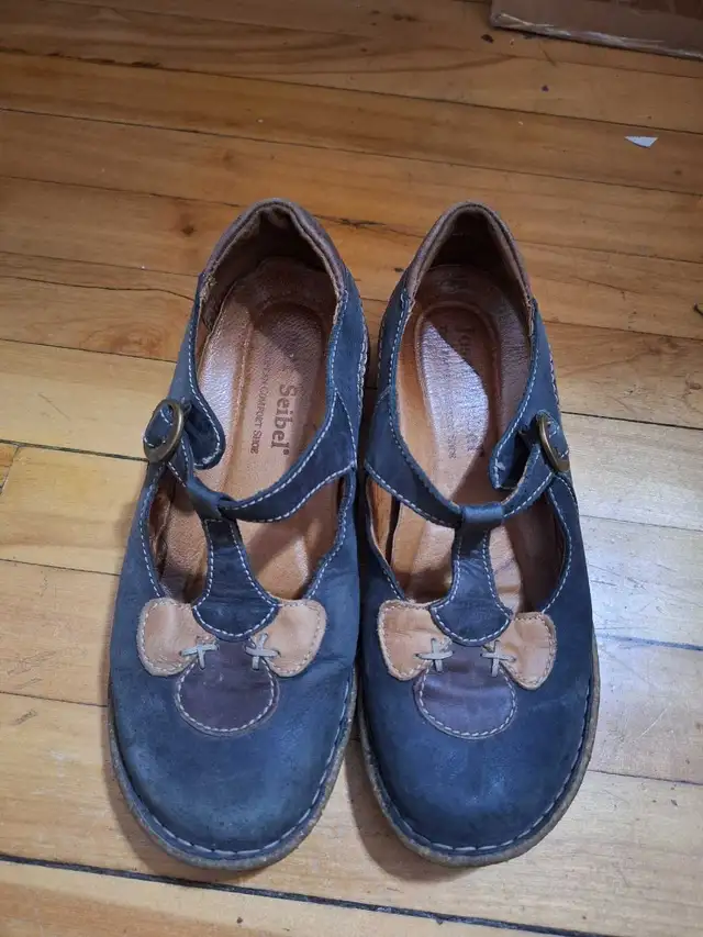 Josef Seibel women shoes/talons in Women's - Shoes in City of Montréal - Image 4