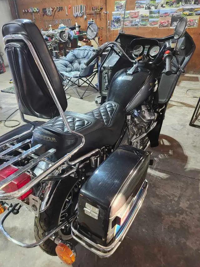 1982 Honda CX 500 in Touring in Red Deer - Image 6