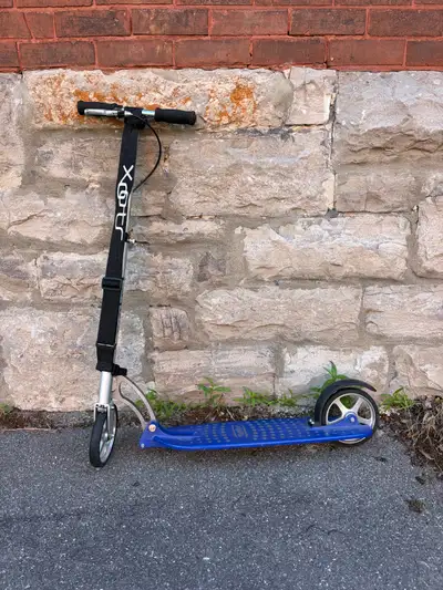 Trottinette Xootr - Bleue, View more