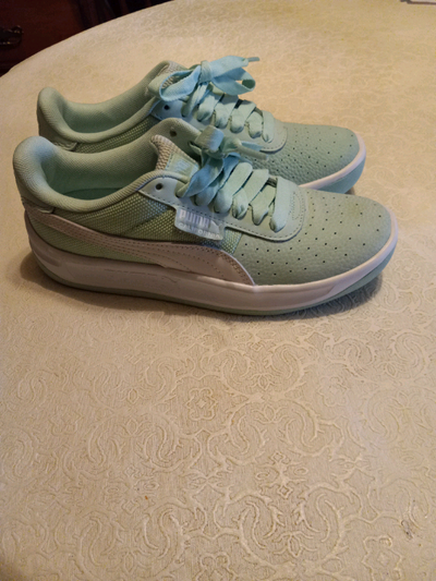 Chaussure sport Puma, View more