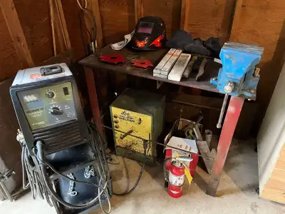 Complete welding set up, View more