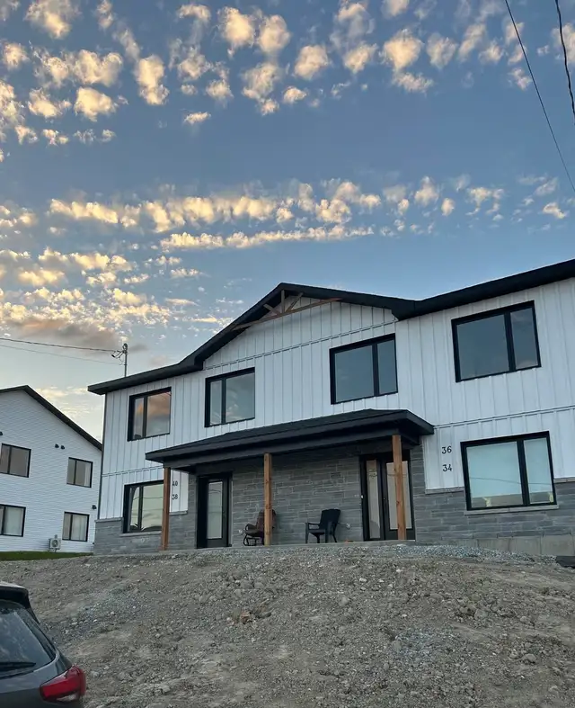 4 1/2 à 1275$ Juillet 2026 | East Angus