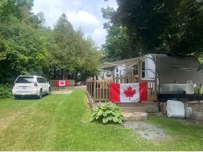 2012 Jayco Whitehawk (renovated 2024) Located at Evergreen Golf Course on Wolfe Lake, Westport On. M...