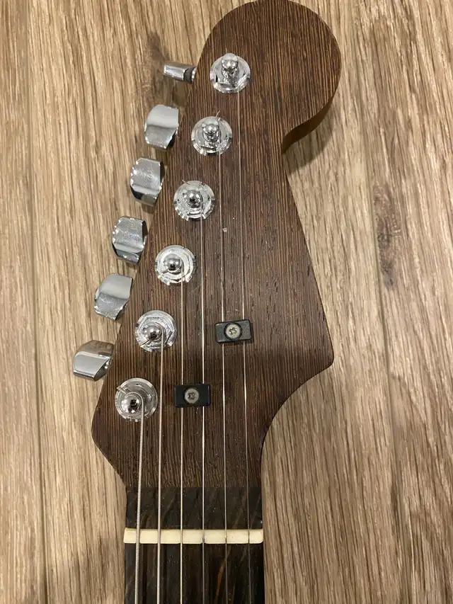 Fender Stratocaster  in Guitars in Oakville / Halton Region - Image 7